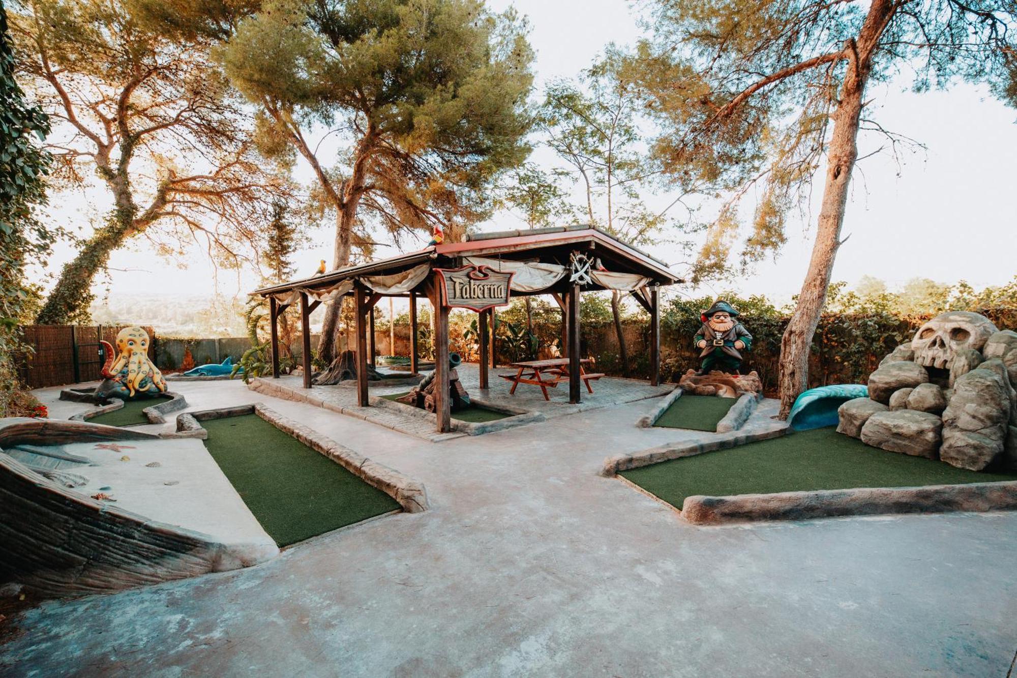 Camping Caledonia Тамарит Екстериор снимка